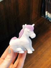 Load image into Gallery viewer, Kid’s Unicorn Necklace