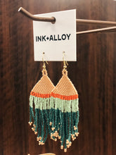 Load image into Gallery viewer, Beaded Fringe Earring