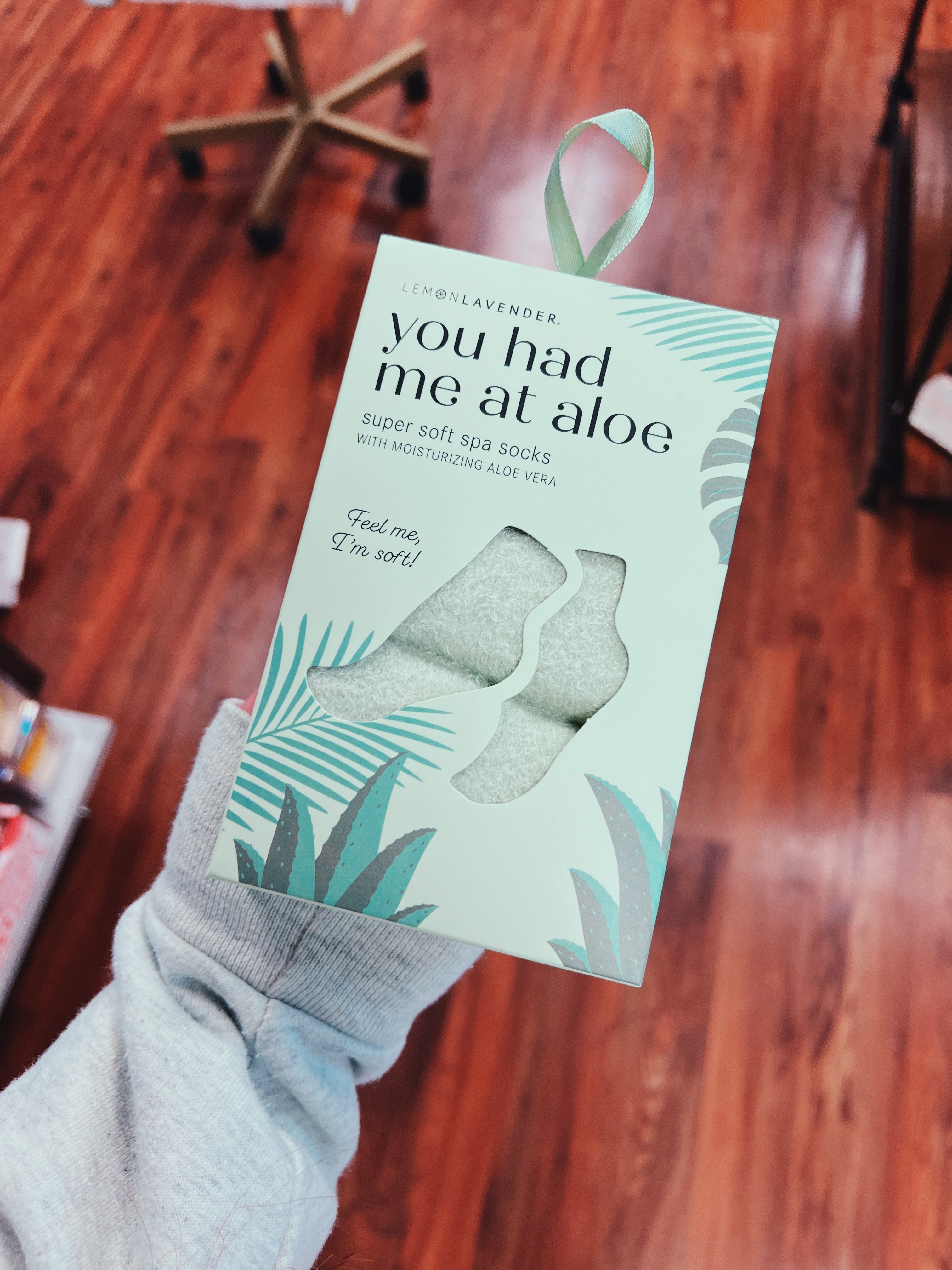 Lemon Lavender You Had Me At Aloe Super Soft Spa Socks – www