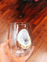 Load image into Gallery viewer, Oyster Wine Glass